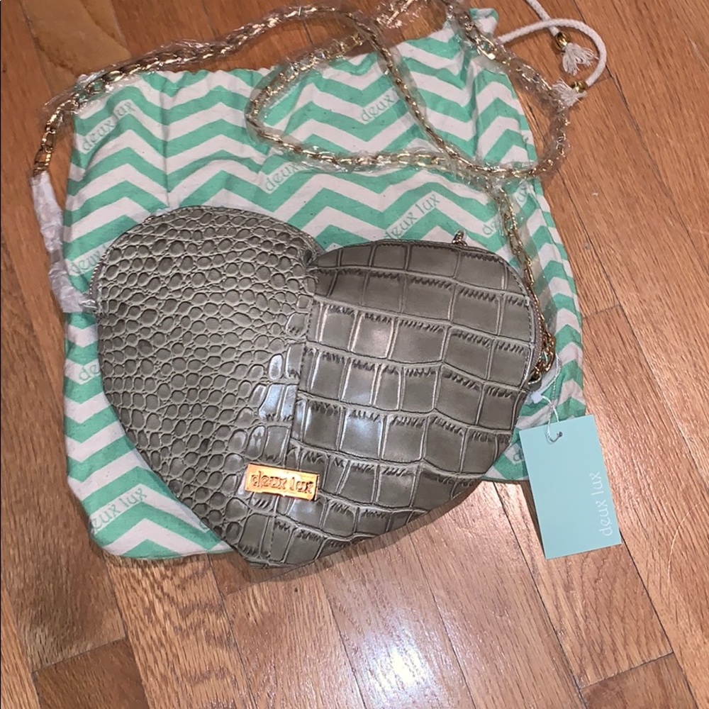 Deuce Lux NWT heart bag Essex heart handbag